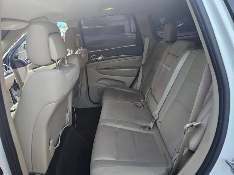 2014 Jeep Grand Cherokee in Dubai