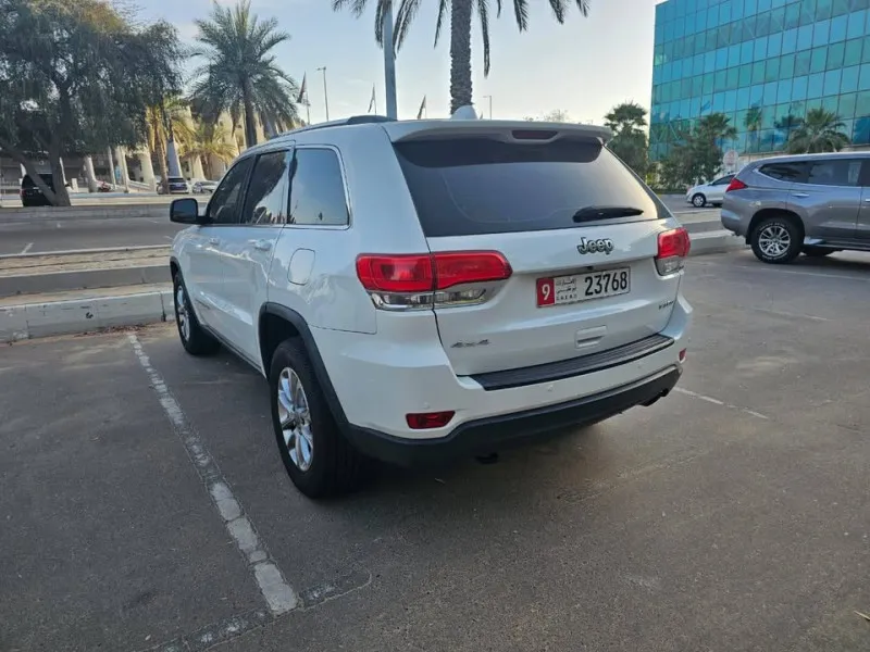 2014 Jeep Grand Cherokee in Dubai