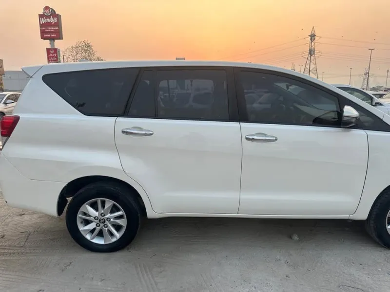2019 Toyota Innova in Dubai