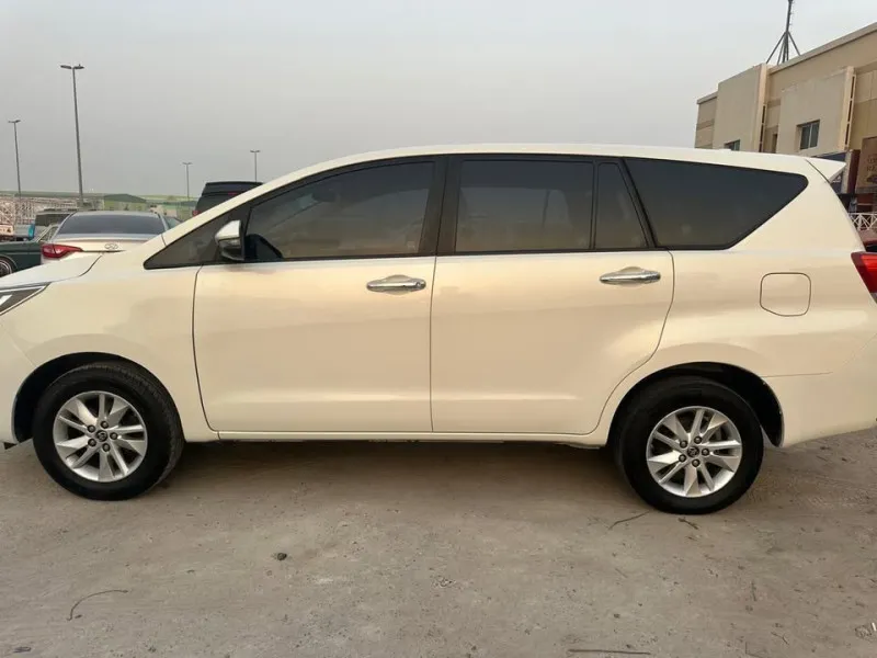 2019 Toyota Innova in Dubai