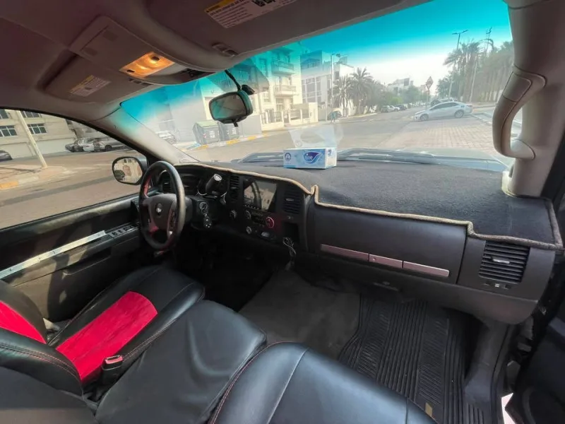 2010 Chevrolet Silverado in Dubai