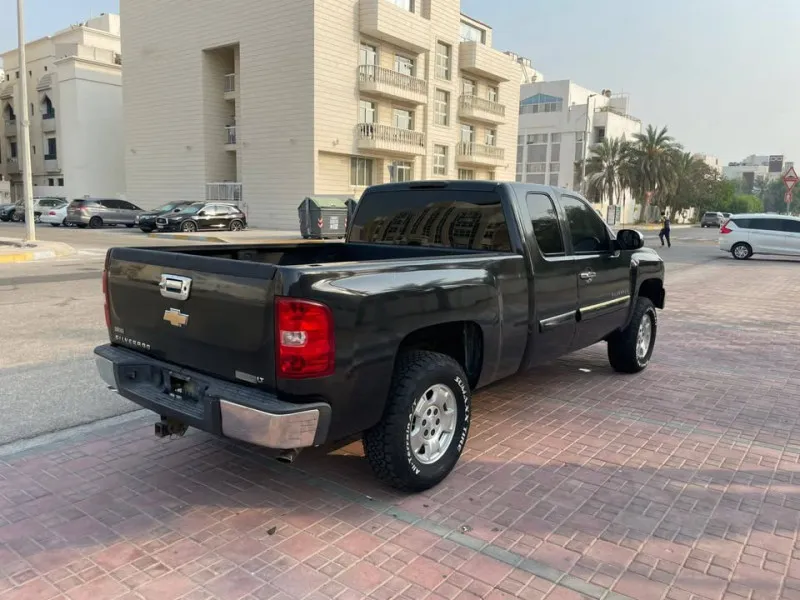 2010 Chevrolet Silverado in Dubai