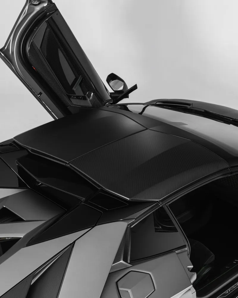 2022 Lamborghini Aventador in Dubai