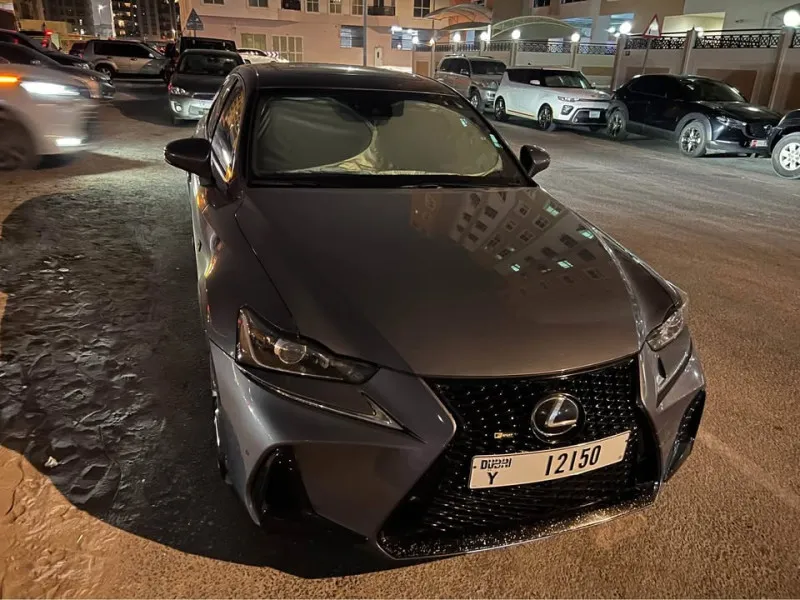 2018 لكزس أي أس ٣٠٠ in Dubai