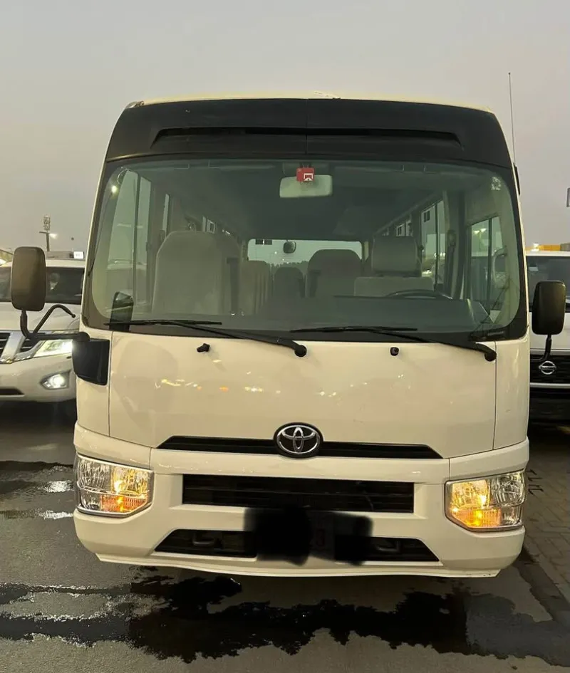 2019 تويوتا كوستر in Dubai