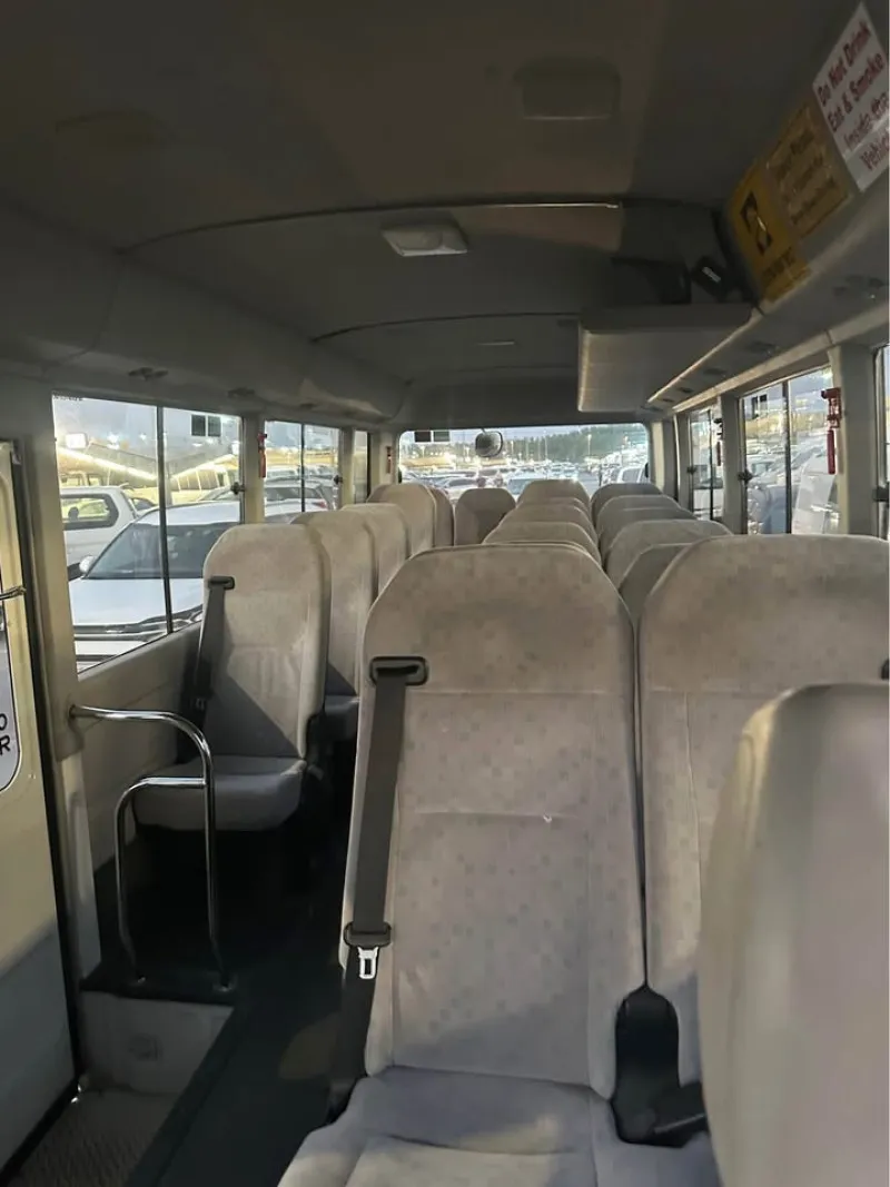 2019 تويوتا كوستر in Dubai