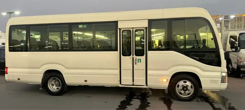 2019 تويوتا كوستر in Dubai