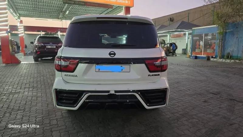 2018 نيسان آرمادا in Dubai