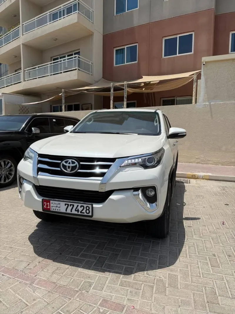 2017 Toyota Fortuner in Dubai