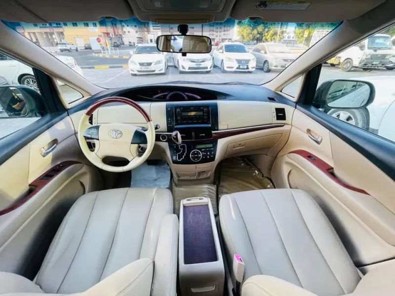 2014 Toyota Avalon in Dubai