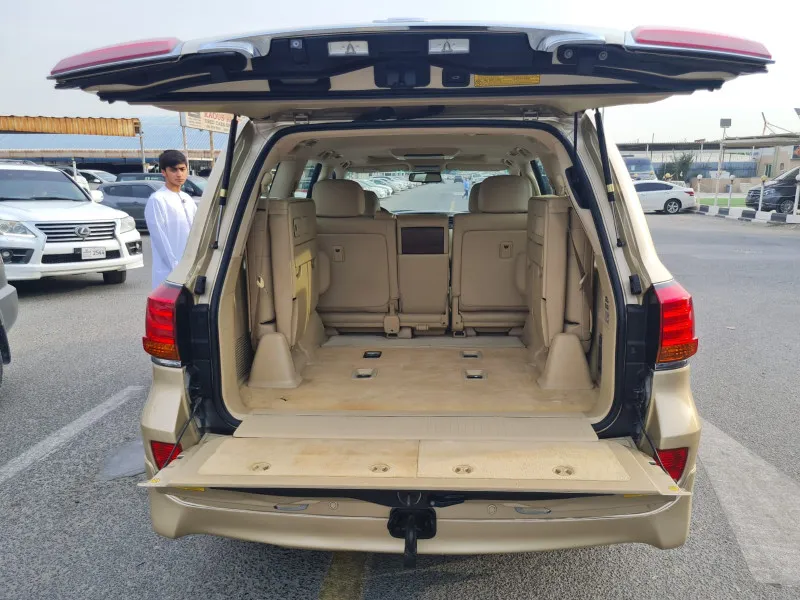 2020 Lexus LX 570 in Dubai