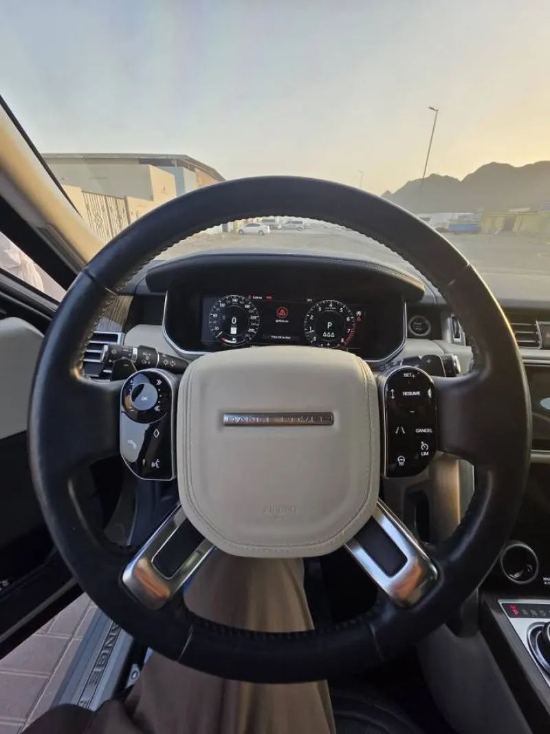 2020 Land Rover Range Rover in Dubai