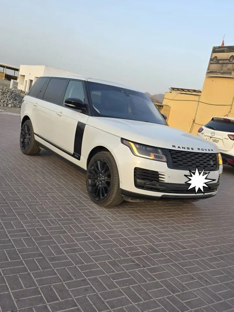 2020 Land Rover Range Rover in Dubai