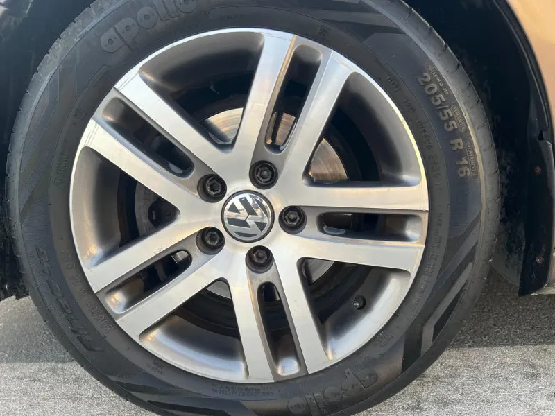 2012 Volkswagen Jetta in Dubai