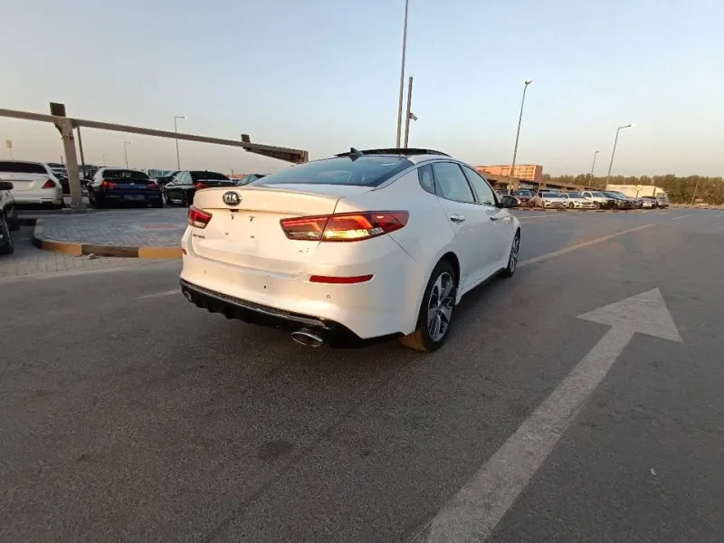 2019 Kia Optima in Dubai
