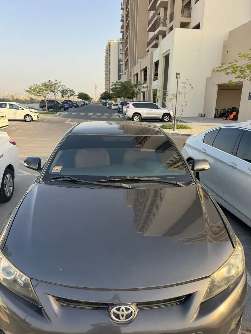 2011 تويوتا زيلاس in Dubai