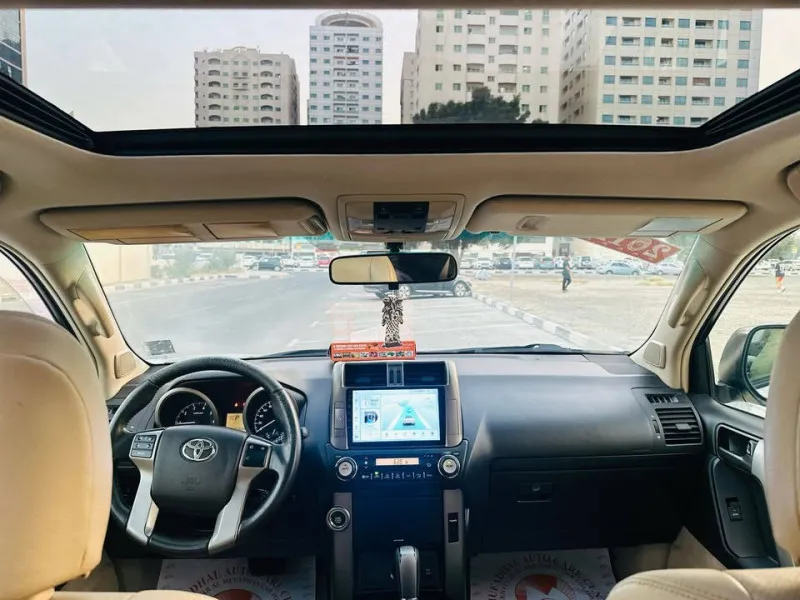 2012 تويوتا برادو in Dubai