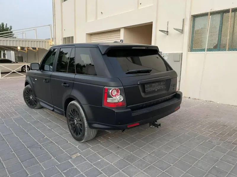2011 Land Rover Range Rover Sport in Dubai