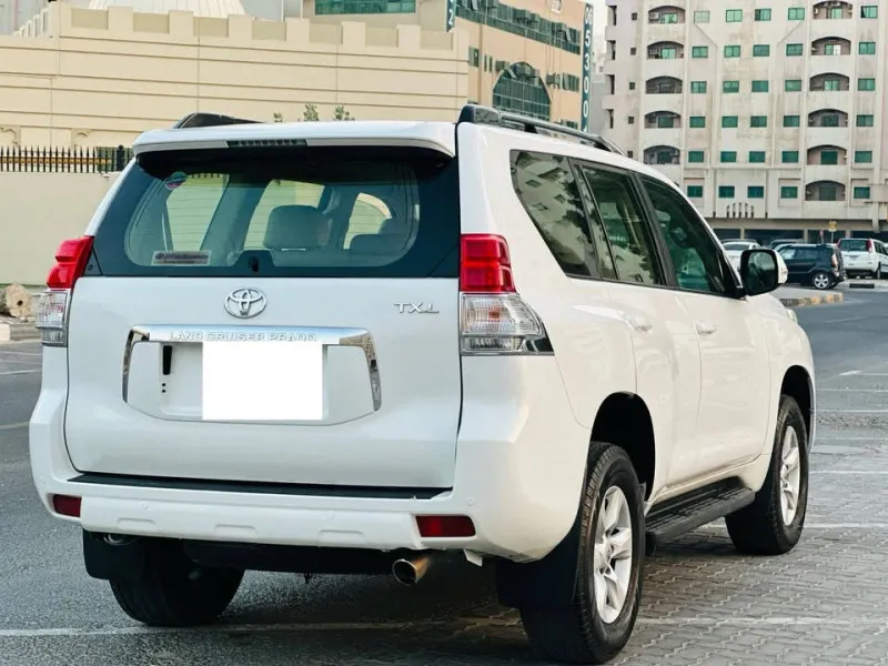 2012 تويوتا برادو in Dubai