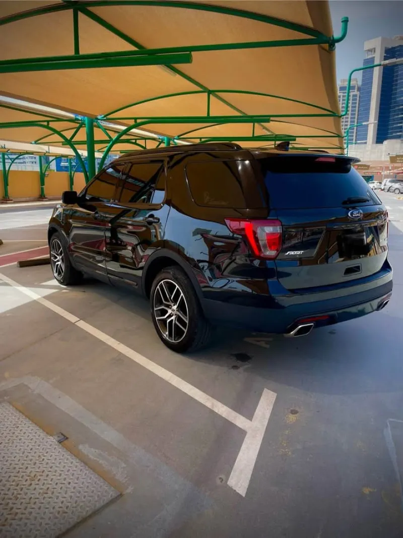 2016 Ford Explorer in Dubai