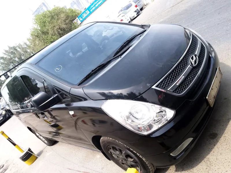 2009 هيونداي إتش١ in Dubai