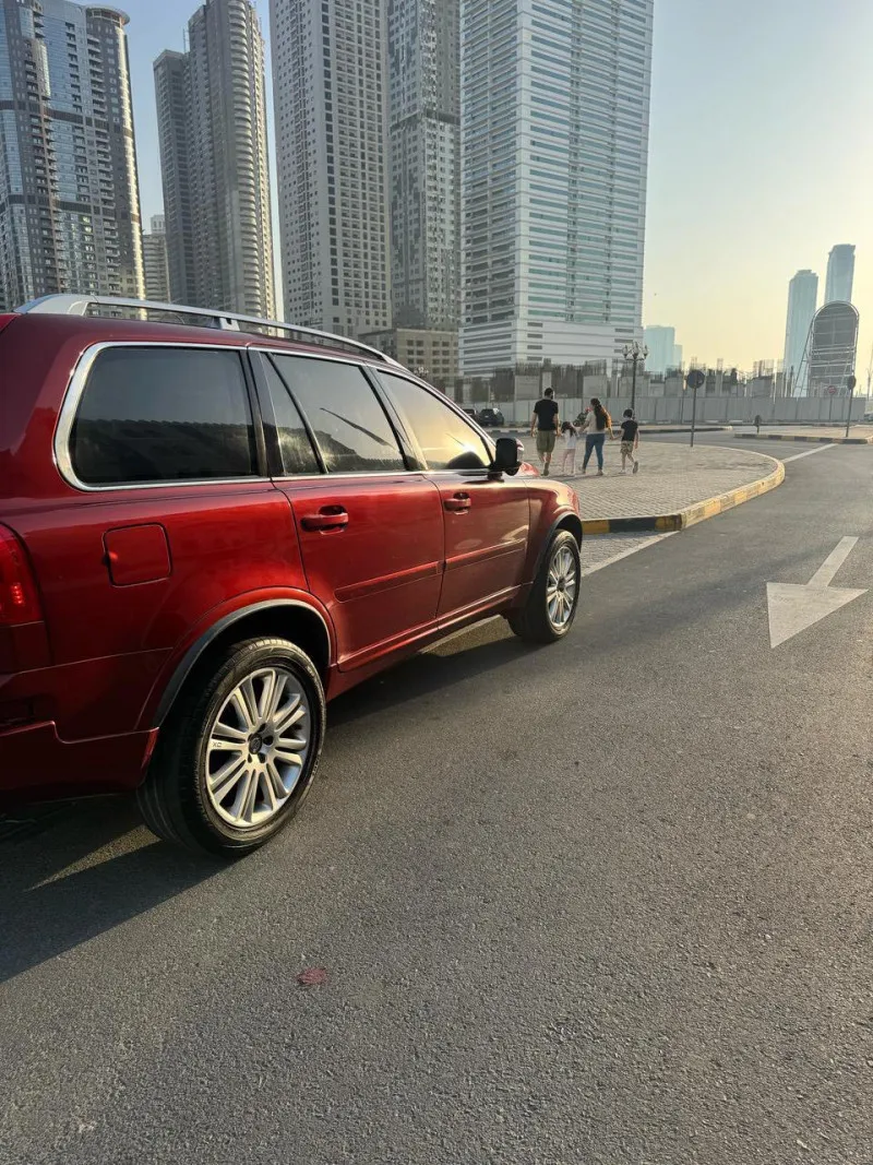 2014 فولفو اكس سي ٩٠ in Dubai