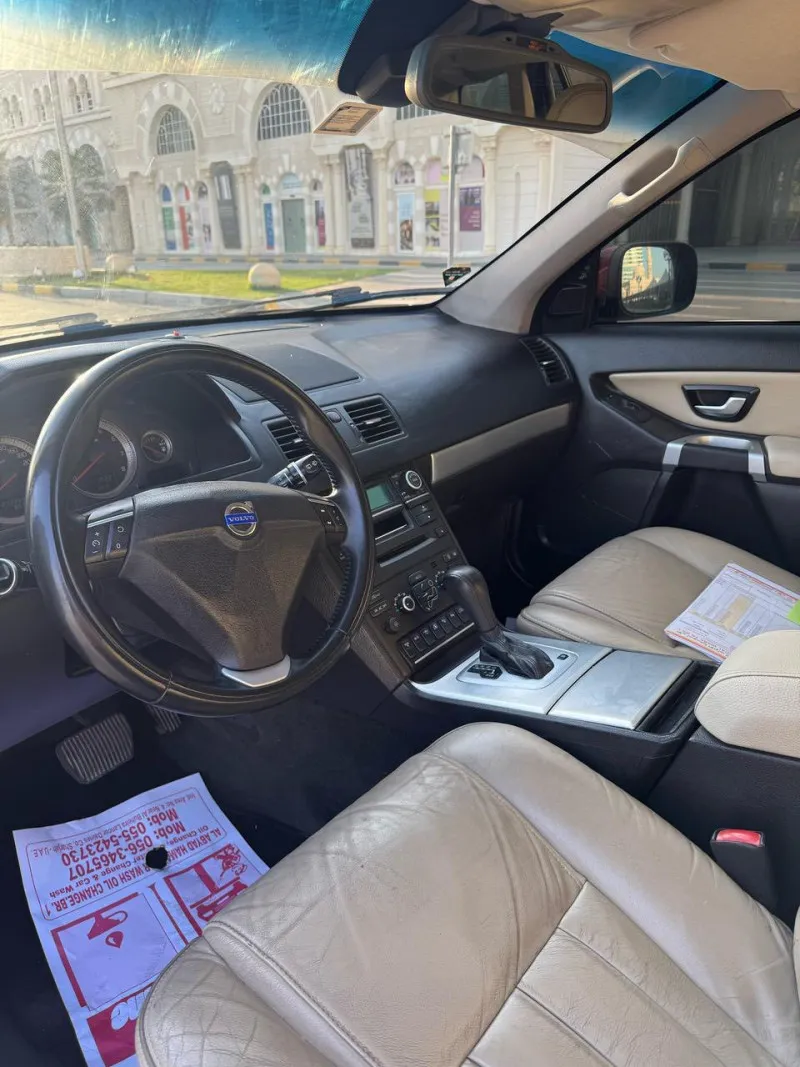 2014 فولفو اكس سي ٩٠ in Dubai