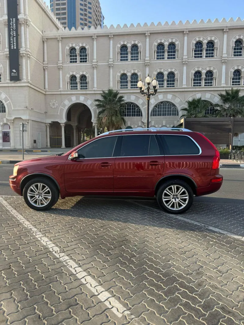 2014 فولفو اكس سي ٩٠ in Dubai