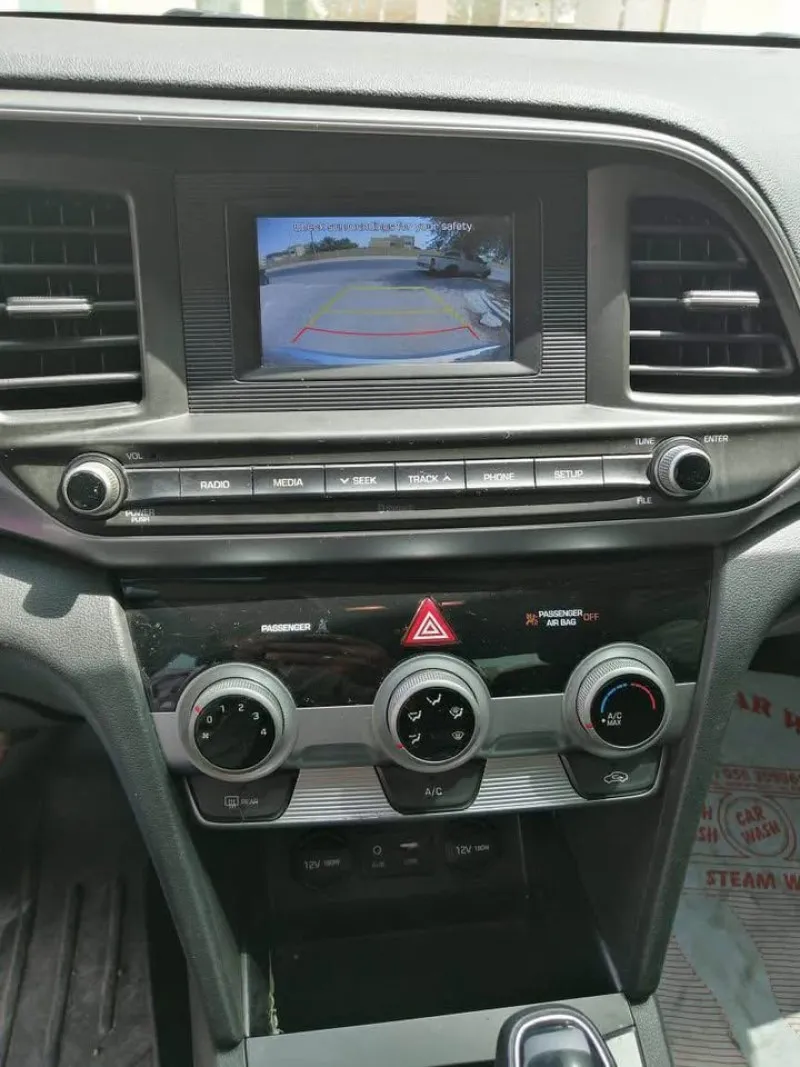 2019 Hyundai Elentra in Dubai