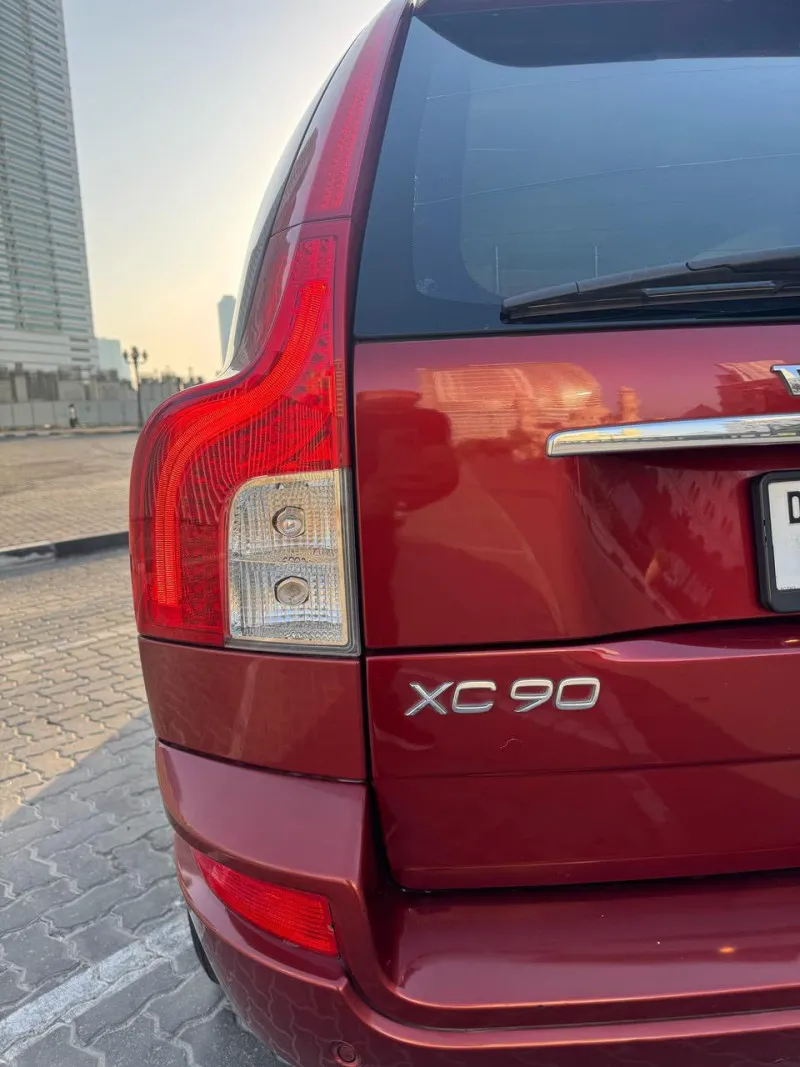 2014 فولفو اكس سي ٩٠ in Dubai