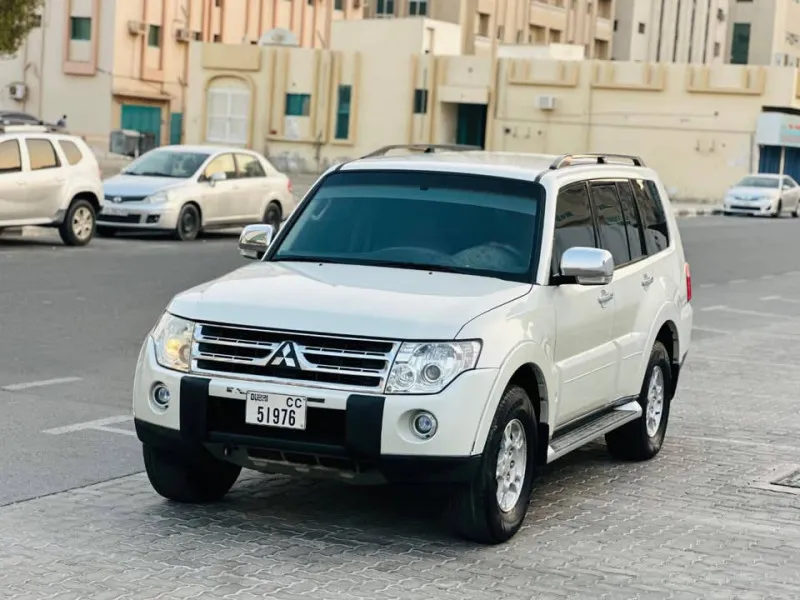 2008 ميتسوبيشي باجيرو in Dubai