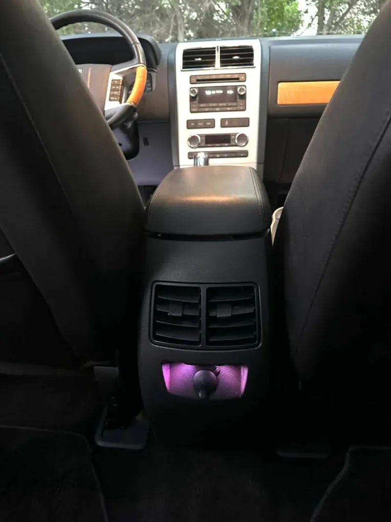 2009 Lincoln MKX in Dubai