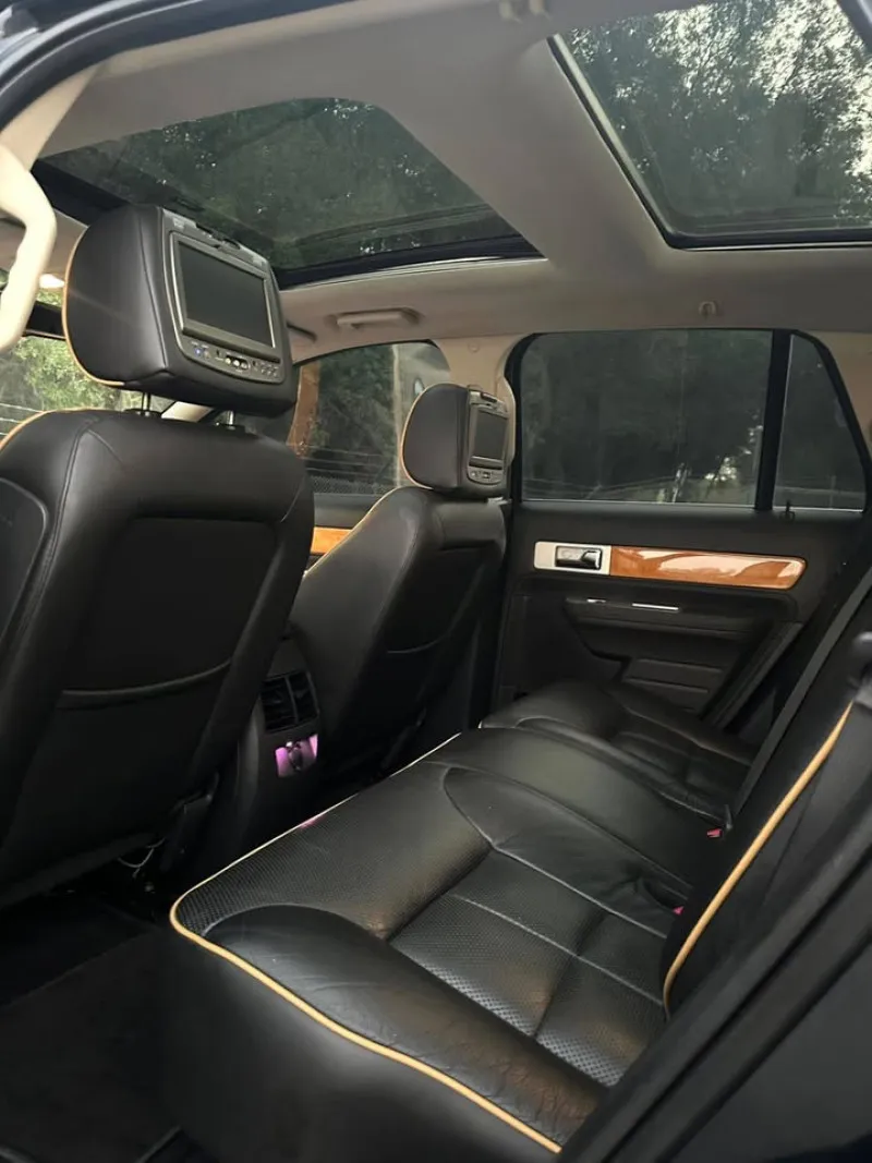 2009 Lincoln MKX in Dubai