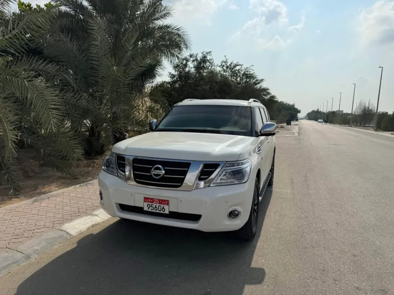 2015 نيسان باترول in Dubai
