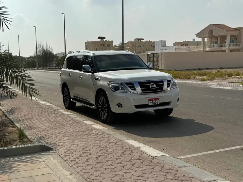 2015 نيسان باترول in Dubai