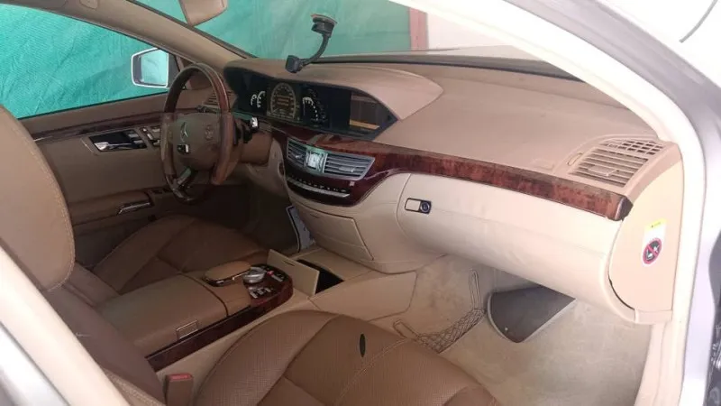 2009 Mercedes-Benz S-Class in Dubai