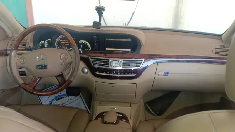 2009 Mercedes-Benz S-Class in Dubai