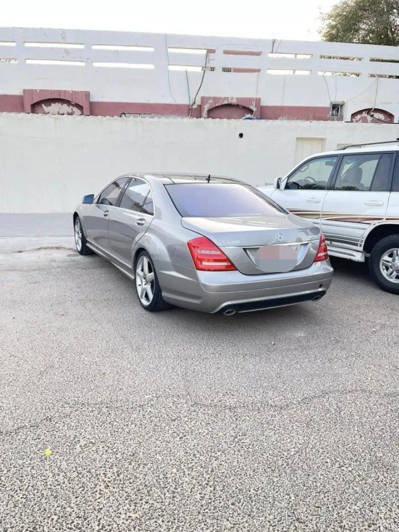 2009 Mercedes-Benz S-Class in Dubai