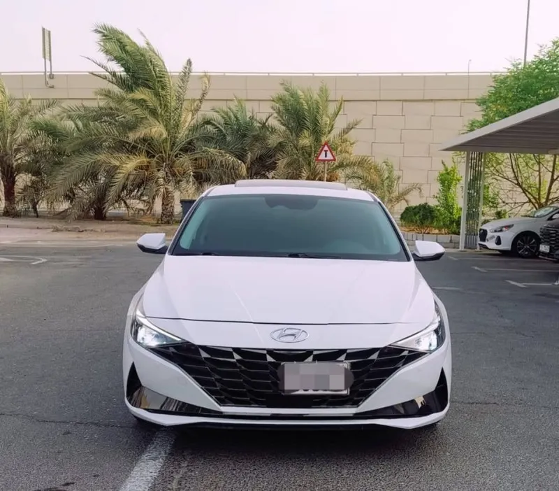 2022 Hyundai Elentra in Dubai