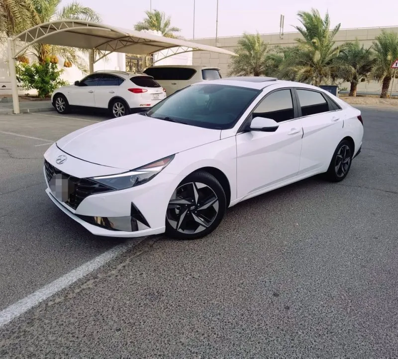 2022 Hyundai Elentra in Dubai