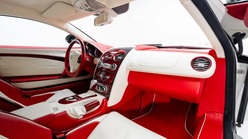 2006 Mercedes-Benz SLR in Dubai