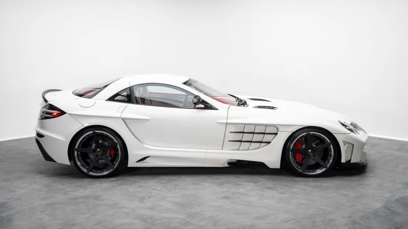 2006 Mercedes-Benz SLR in Dubai