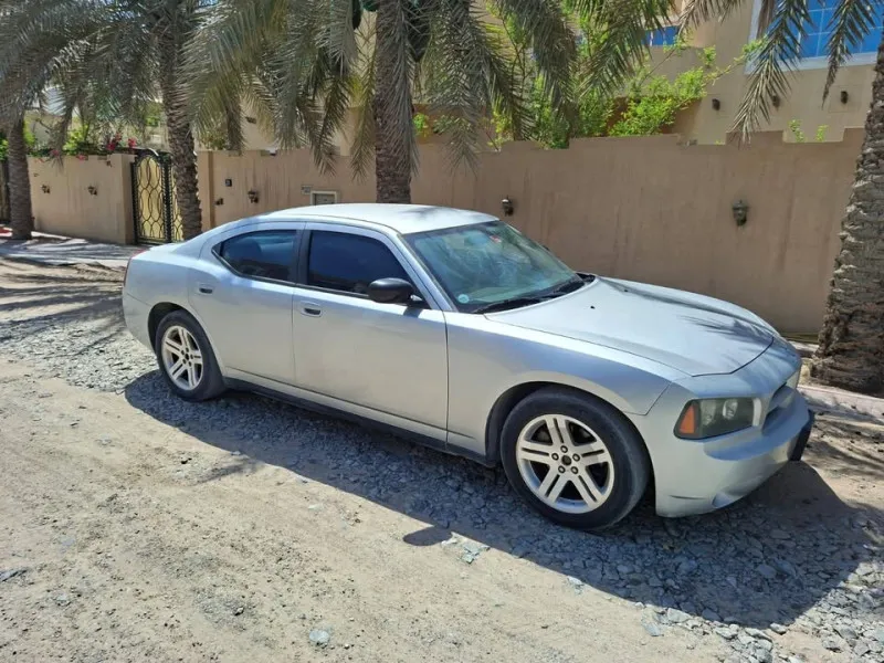 2007 دودج شارجر in Dubai