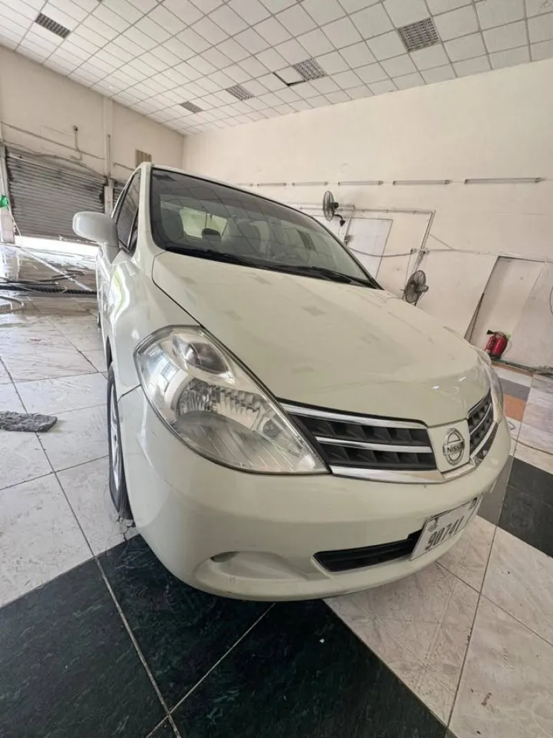 2009 Nissan Tiida in Dubai