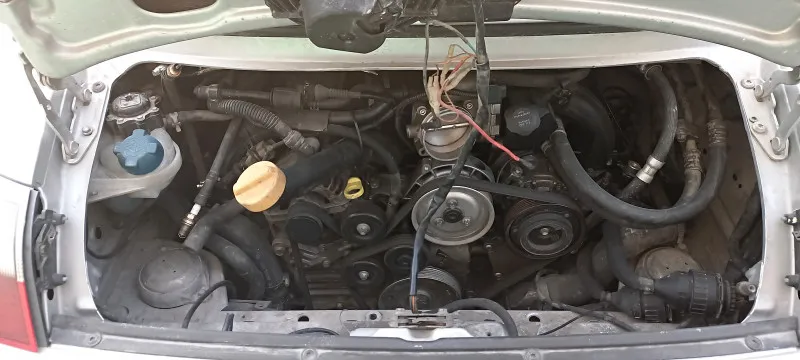 2000 Porsche 911 Carrera in Dubai