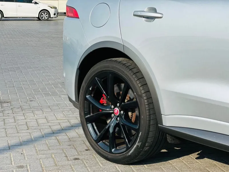 2019 Jaguar F-Pace in Dubai