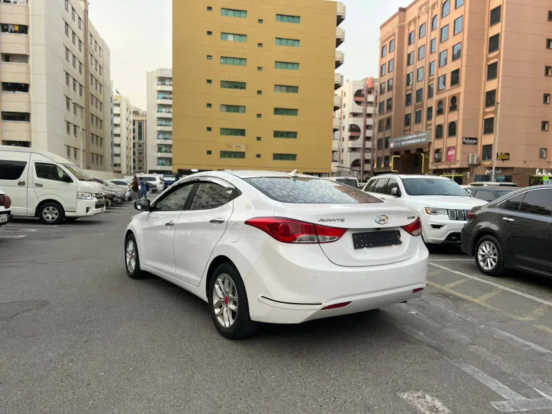 2012 Hyundai Avante in Dubai