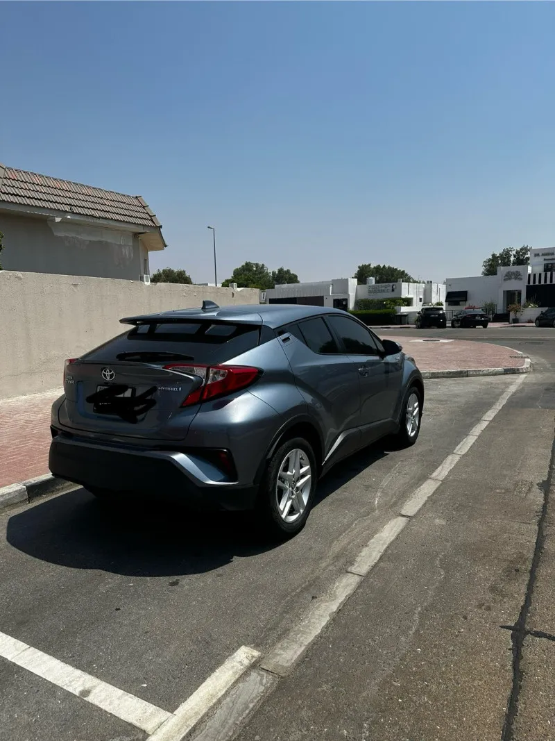 2022 تويوتا سي اتش ار in Dubai