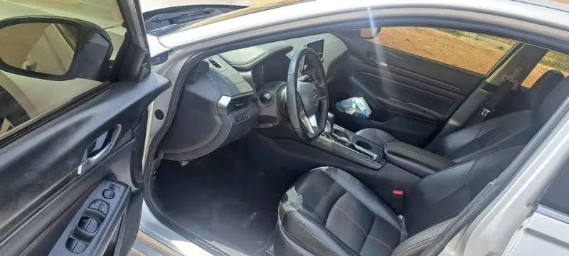 2020 Nissan Altima in Dubai