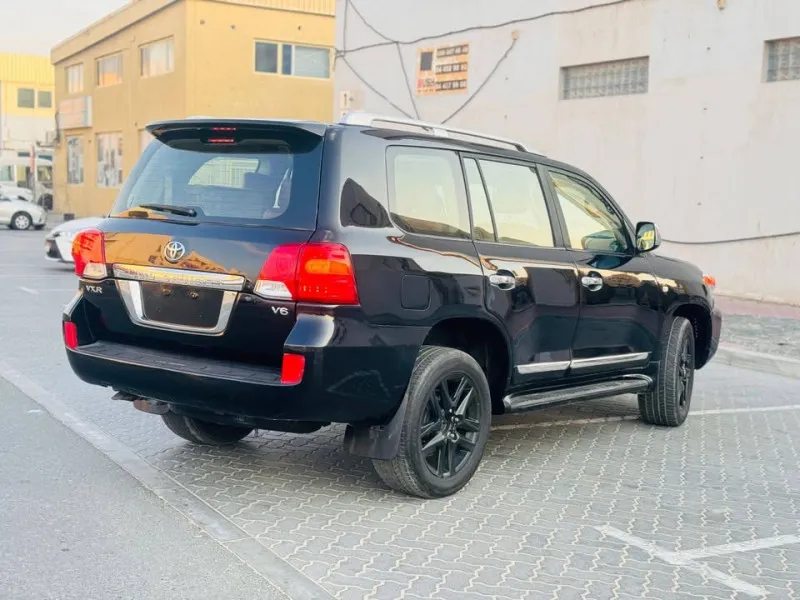 2011 Toyota Land Cruiser in Dubai